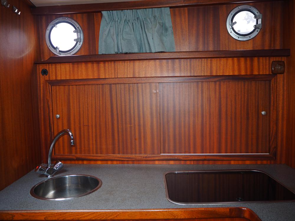 Fore ship, Accommodation